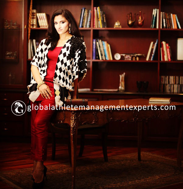 Kiran_Khan_Pakistan_Swimmer_Global_Athlete_Management_Experts_HELLO_Shoot_2014_2